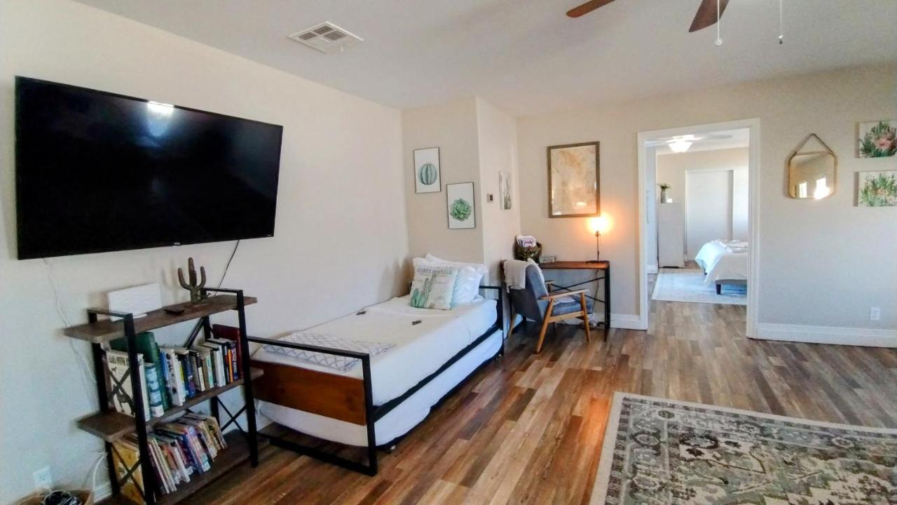 Falcon Cottage Pahrump Eksteriør bilde